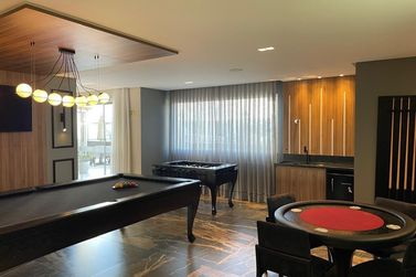 Apartamento &agrave; venda - 166m&sup2; - Meia Praia