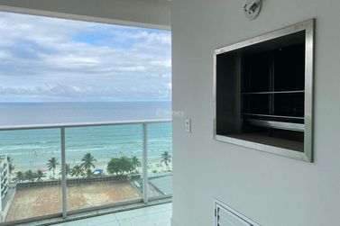 Apartamento &agrave; venda - 157m&sup2; - Meia Praia