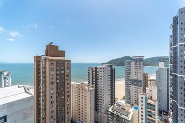Apartamento &agrave; venda - 193m&sup2; - Barra Sul