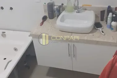Apartamento &agrave; venda - 118m&sup2; - Meia Praia