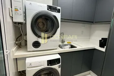Apartamento &agrave; venda - 18250m&sup2; - meia praia