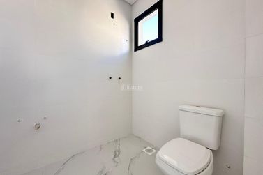 Apartamento &agrave; venda - 138m&sup2; - Meia Praia