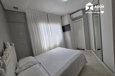 Apartamento para alugar - 93m&sup2; - Centro