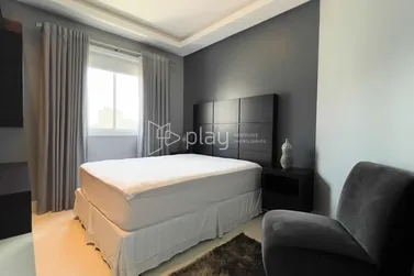 Apartamento &agrave; venda - 181m&sup2; - Meia Praia