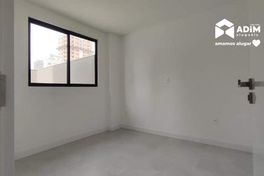 Apartamento para alugar - 70m&sup2; - Morretes