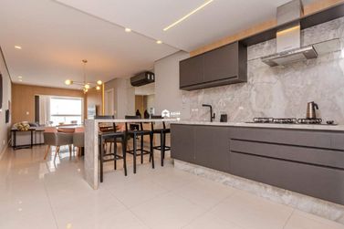 Apartamento para alugar - 114m&sup2; - Praia Brava de Itaja&iacute;