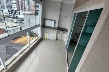 Apartamento para alugar - 70m&sup2; - meia praia