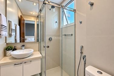 Apartamento &agrave; venda - 180m&sup2; - Centro