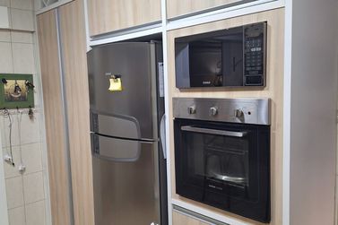 Apartamento &agrave; venda - 214m&sup2; - Meia Praia