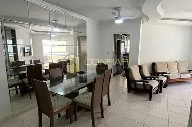 Apartamento &agrave; venda - 102m&sup2; - Meia Praia