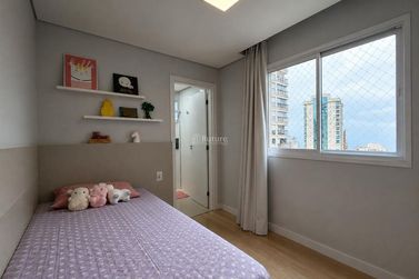 Apartamento &agrave; venda - 100m&sup2; - Centro