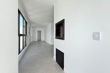 Apartamento &agrave; venda - Meia Praia
