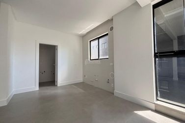 Apartamento &agrave; venda - 177m&sup2; - Meia Praia