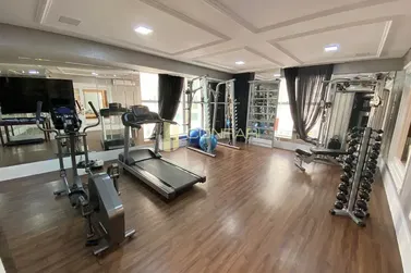 Apartamento &agrave; venda - 185m&sup2; - MEIA Praia