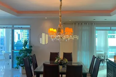 Apartamento &agrave; venda - 206m&sup2; - Meia Praia