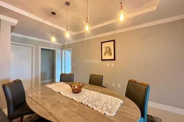 Apartamento &agrave; venda - 180m&sup2; - 