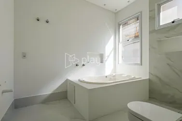 Apartamento &agrave; venda - 233m&sup2; - Meia Praia