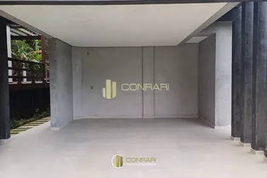 Sobrado &agrave; venda - 393m&sup2; - Taquaras