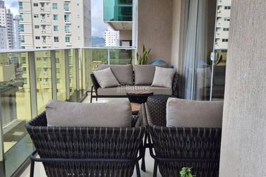Apartamento &agrave; venda - Meia Praia