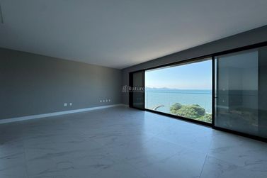 Apartamento &agrave; venda - 157m&sup2; - 
