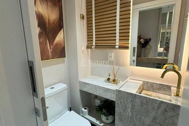 Apartamento &agrave; venda - Meia Praia