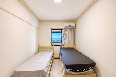 Apartamento &agrave; venda - Meia Praia