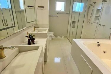 Apartamento &agrave; venda - Meia Praia