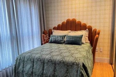 Apartamento &agrave; venda - 251m&sup2; - Meia Praia