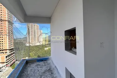 Apartamento &agrave; venda - 120m&sup2; - Meia praia