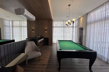 Apartamento &agrave; venda - 145m&sup2; - Meia Praia