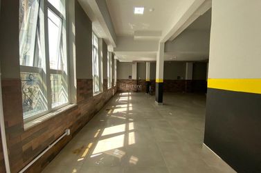 Apartamento &agrave; venda - 140m&sup2; - Meia Praia