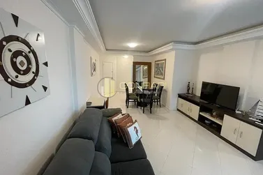 Apartamento &agrave; venda - Meia Praia