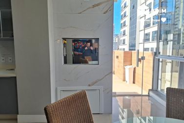 Apartamento para alugar - 125m&sup2; - Meia Praia