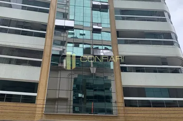 Apartamento para alugar - 90m&sup2; - Meia Praia