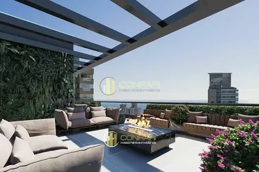 Apartamento &agrave; venda - 120m&sup2; - Meia Praia