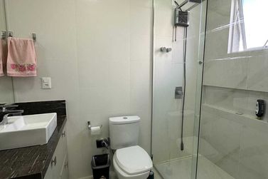 Apartamento &agrave; venda - 151m&sup2; - Meia Praia