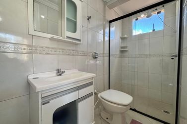 Apartamento &agrave; venda - 147m&sup2; - Meia Praia