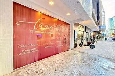 Sala Comercial &agrave; venda - 68m&sup2; - Meia Praia