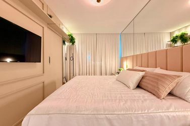 Apartamento &agrave; venda - 160m&sup2; - Meia Praia