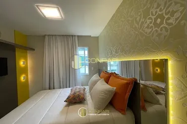 Apartamento &agrave; venda - 129m&sup2; - Meia Praia
