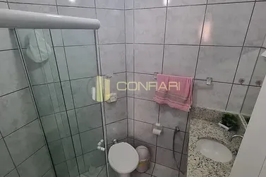 Apartamento &agrave; venda - 110m&sup2; - Meia Praia