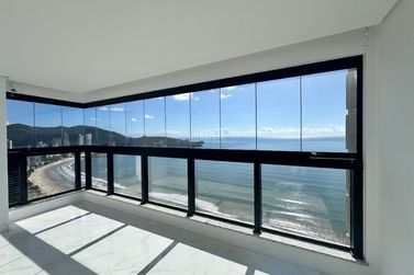 Apartamento &agrave; venda - 208m&sup2; - Centro