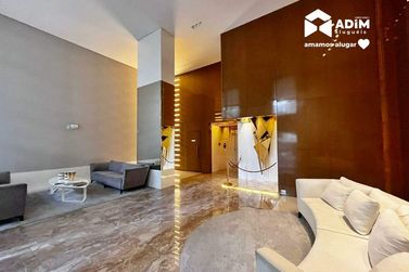 Apartamento para alugar - 182m&sup2; - Centro