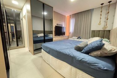 Apartamento &agrave; venda - 141m&sup2; - Meia Praia