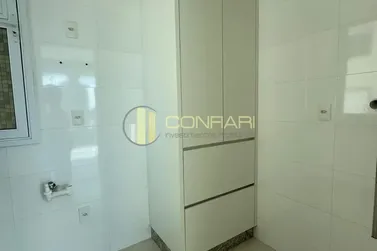 Apartamento para alugar - 150m&sup2; - Centro