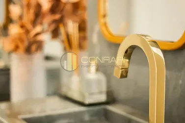 Apartamento &agrave; venda - 140m&sup2; - Meia Praia