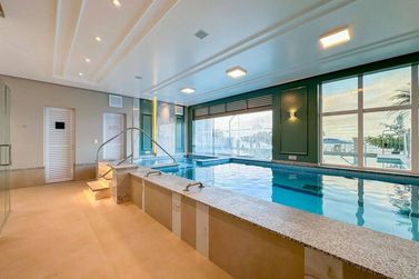 Apartamento &agrave; venda - Meia Praia