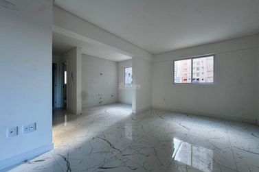 Apartamento &agrave; venda - 70m&sup2; - Morretes