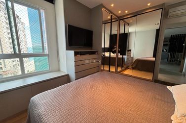 Apartamento &agrave; venda - 105m&sup2; - Centro
