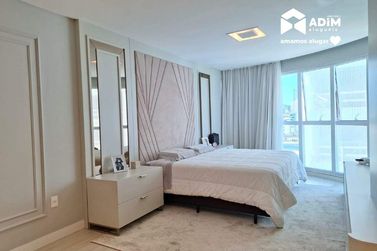 Apartamento para alugar - 259m&sup2; - Meia Praia